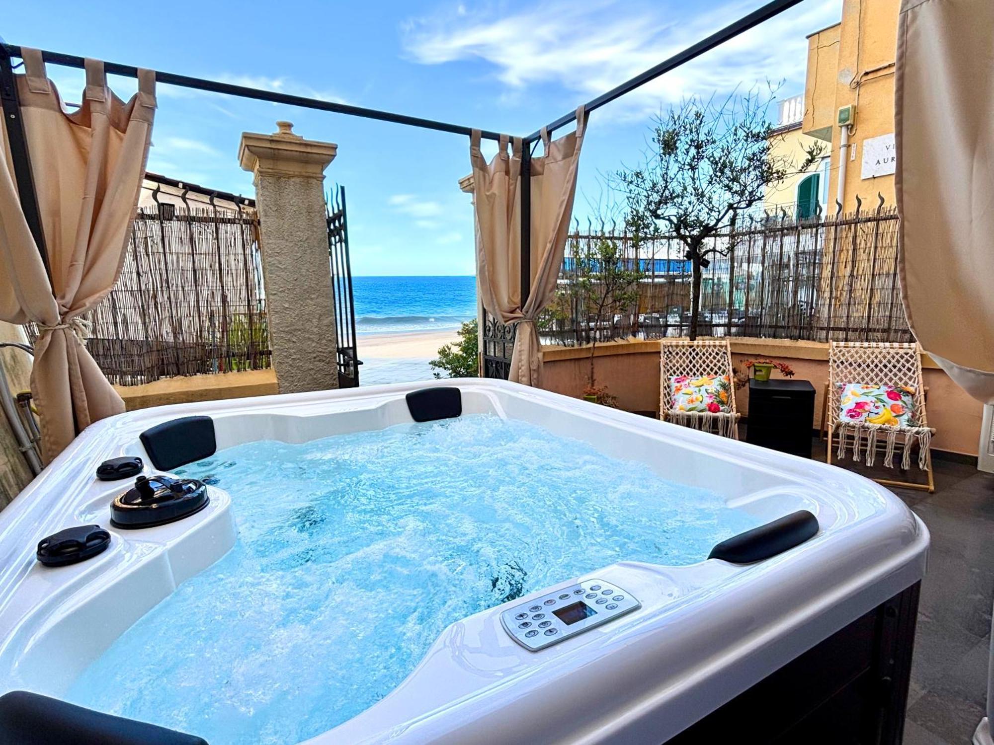 Appartamento Zahara - Idromassaggio Privato & Free Parking Alassio
